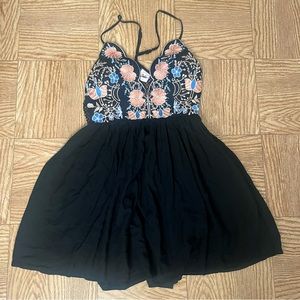 Selfie Leslie boutique dress small